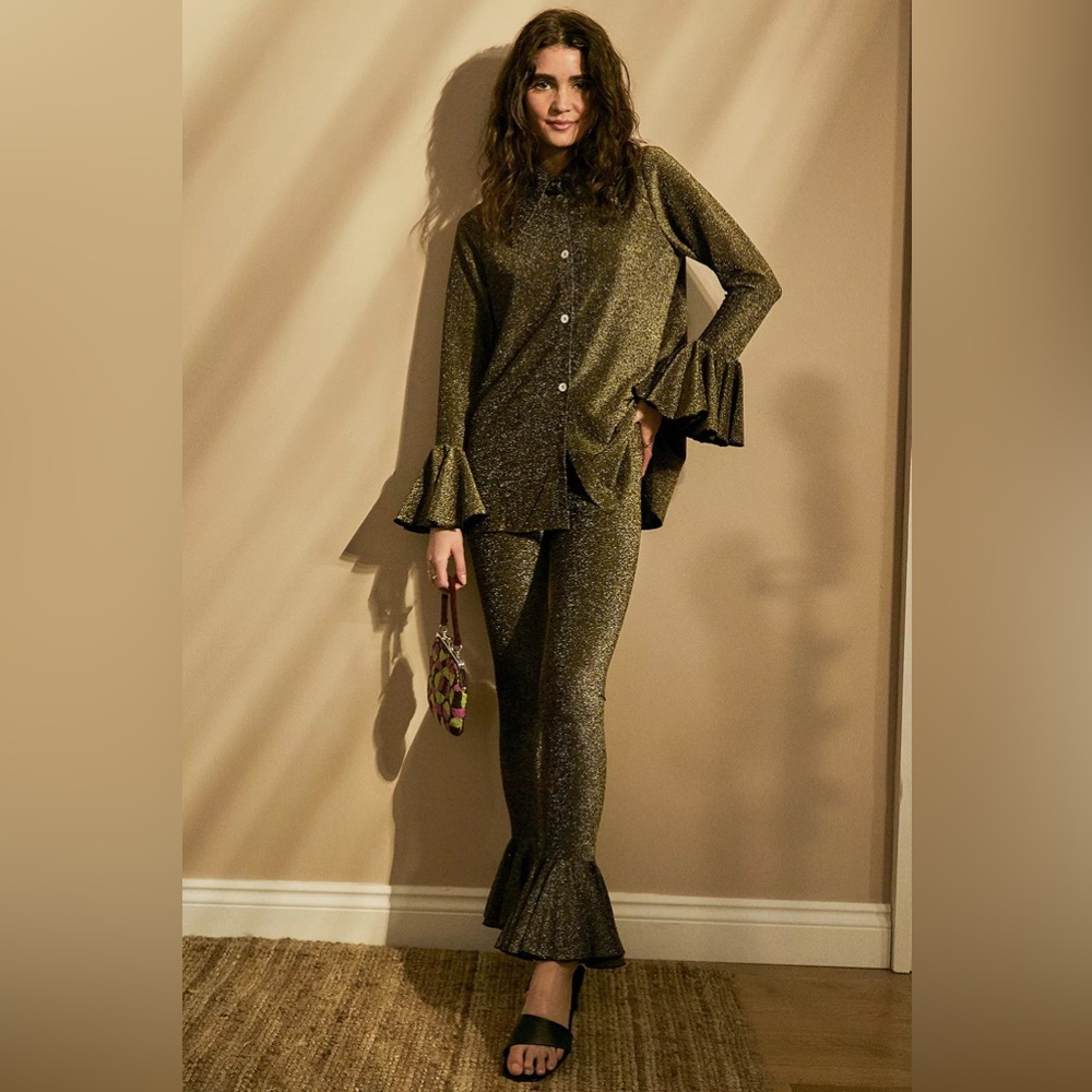 NWT $350 Sleeper Saturn Gold Lounge Set metallic green ruffle sleep.